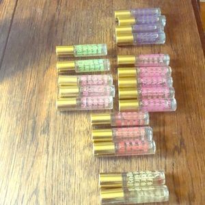 Roller ball lip gloss for @mrsmole